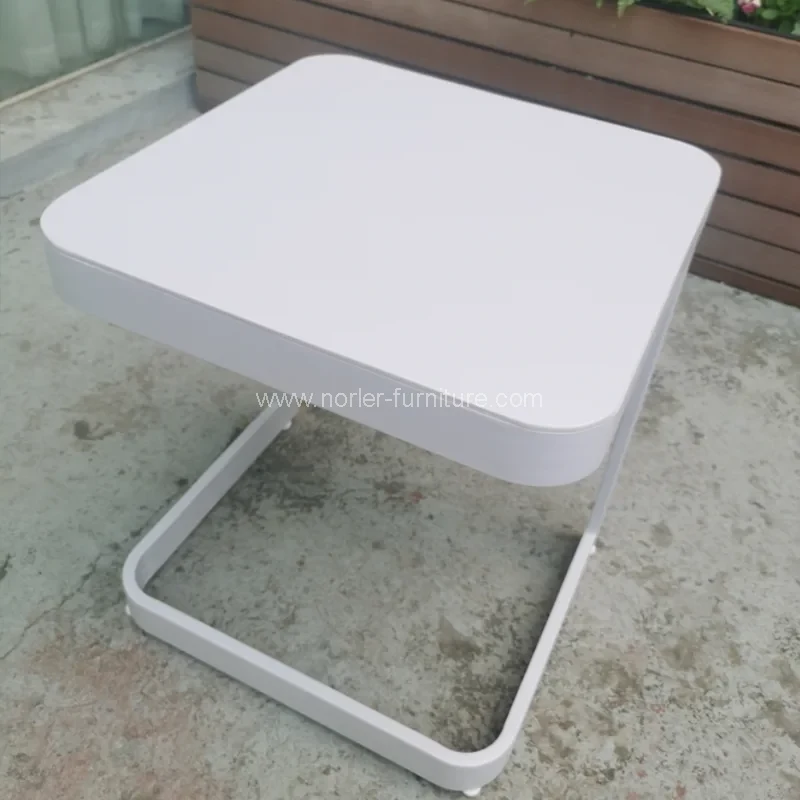 Lauko baldai aliuminio saulės gultas