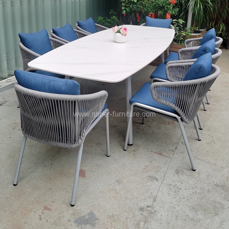 Virvės lauko pintų baldų stalų rinkinys Virvės lauko pintų baldų stalų rinkinys